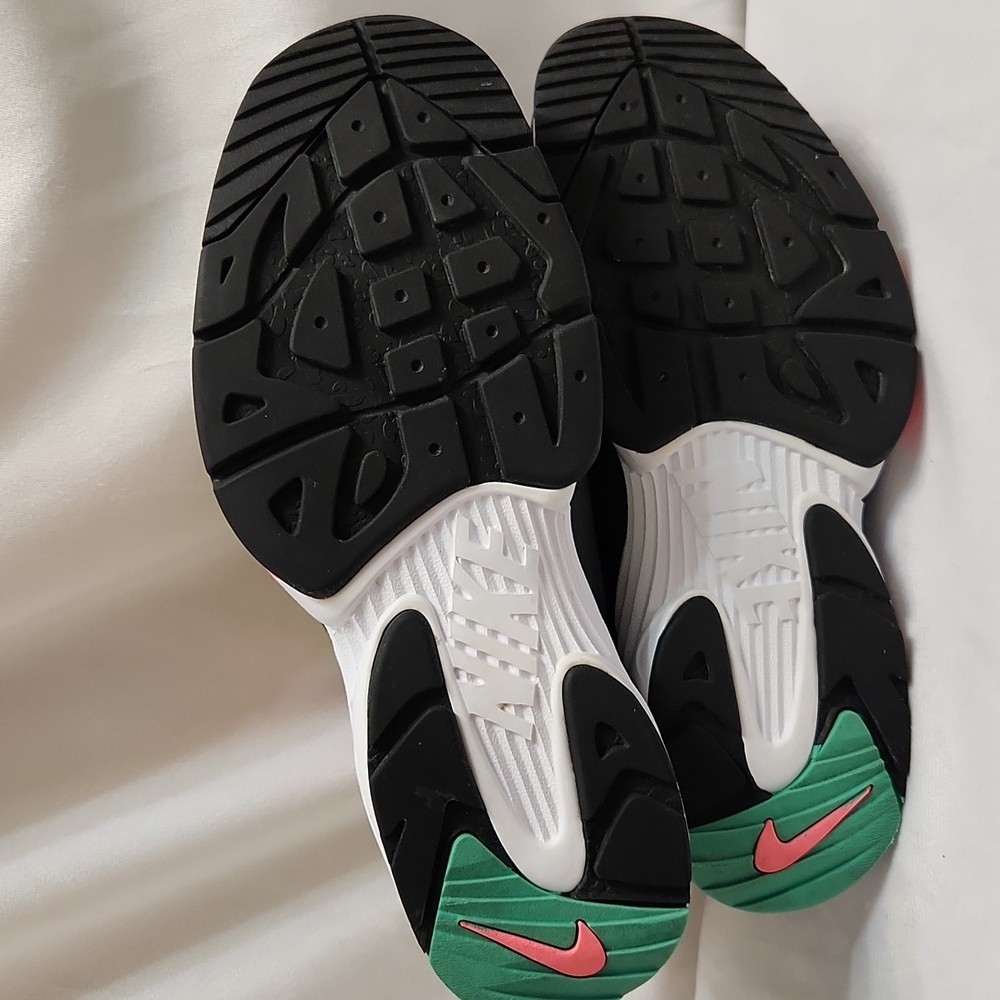 Nike Air Scream LWP Black Menta Pink Trainer Lightweight Sneakers (M Size 9) - Picture 10 of 13